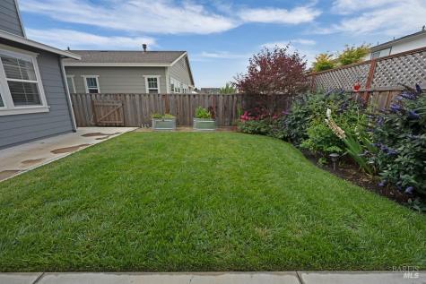 7447 Wendy Drive Rohnert Park CA 94928