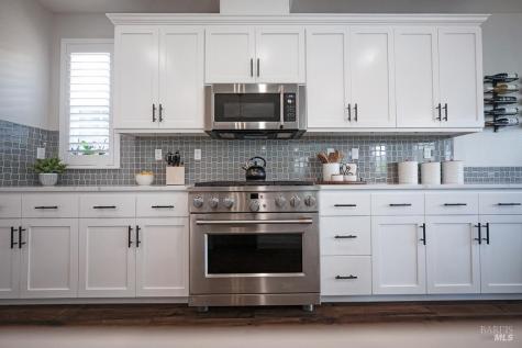 7447 Wendy Drive Rohnert Park CA 94928