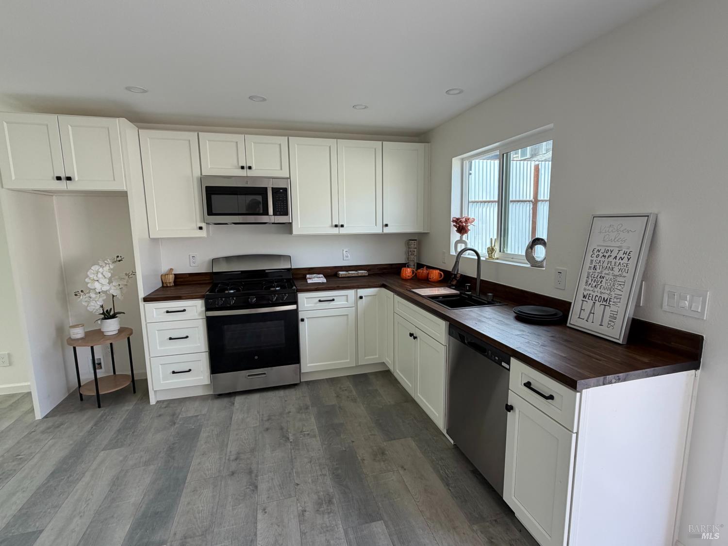 817 Brigham Avenue Santa Rosa CA 95404
