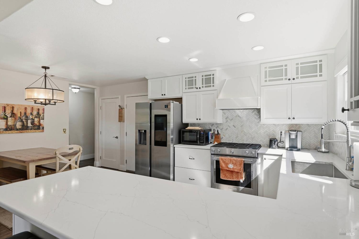 1000 Woodridge Drive Vacaville CA 95687