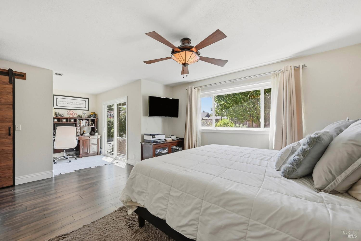 1000 Woodridge Drive Vacaville CA 95687
