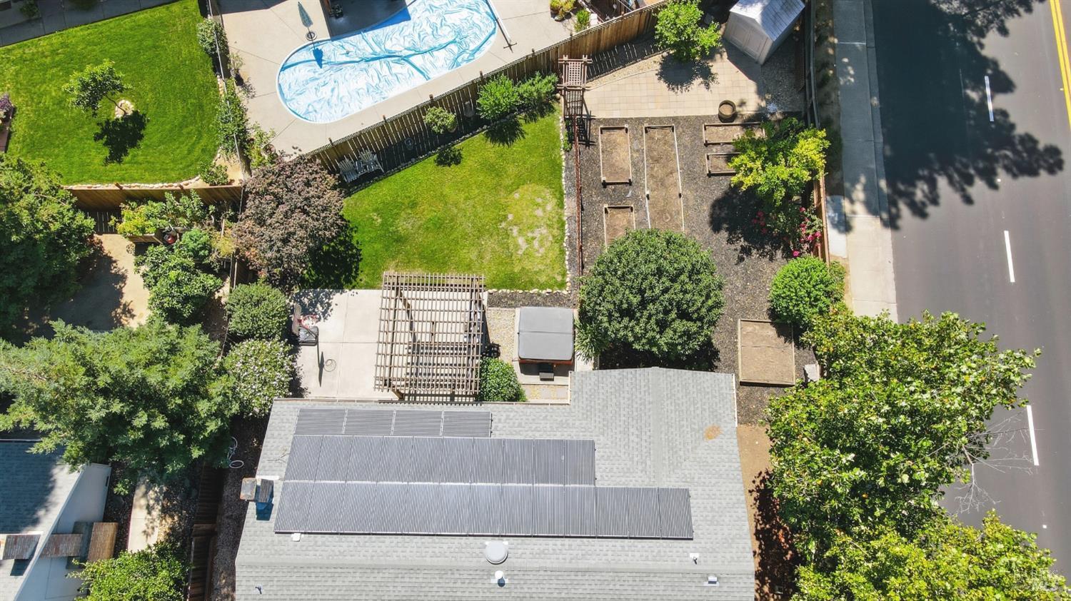 1000 Woodridge Drive Vacaville CA 95687