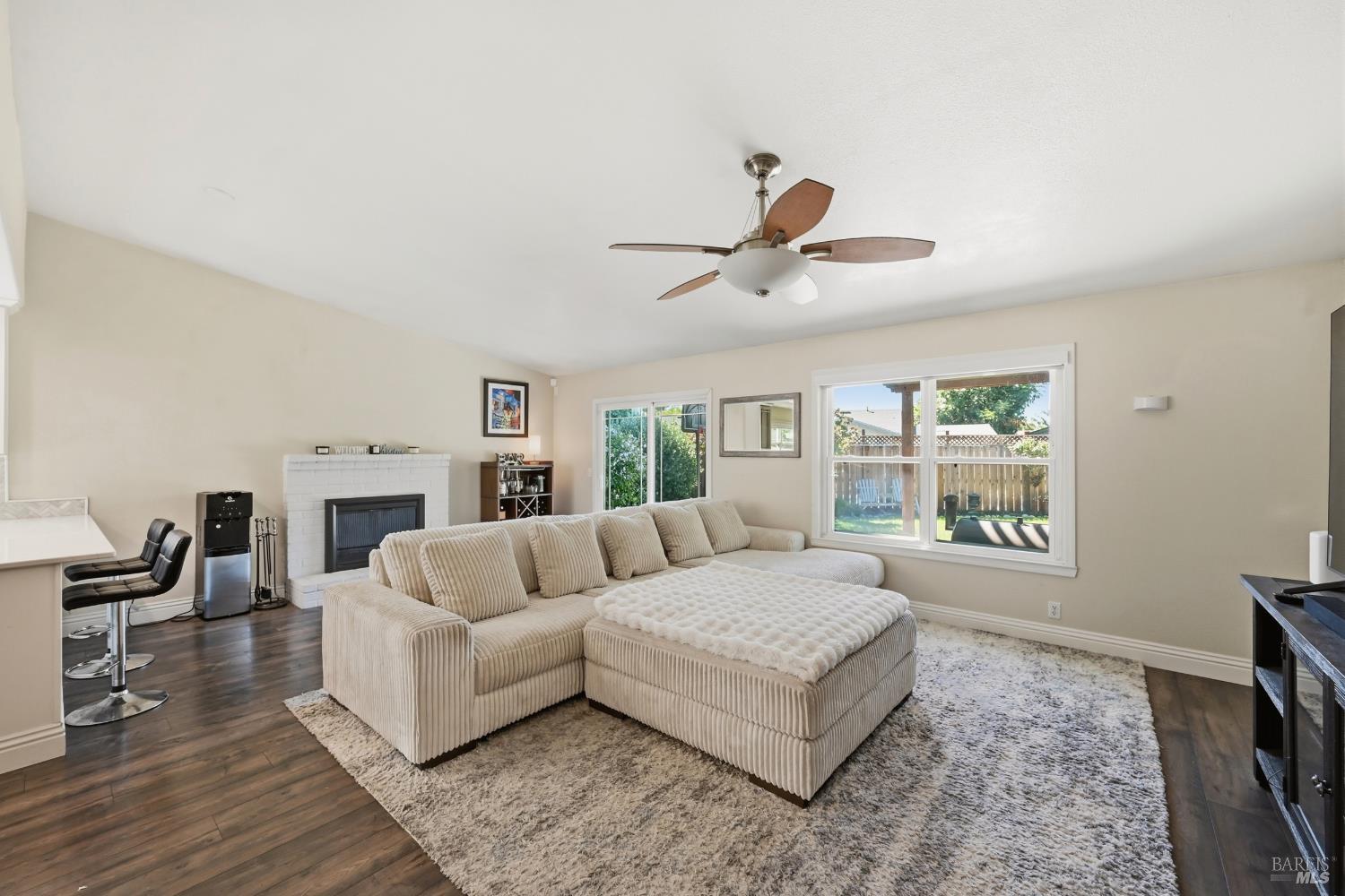 1000 Woodridge Drive Vacaville CA 95687