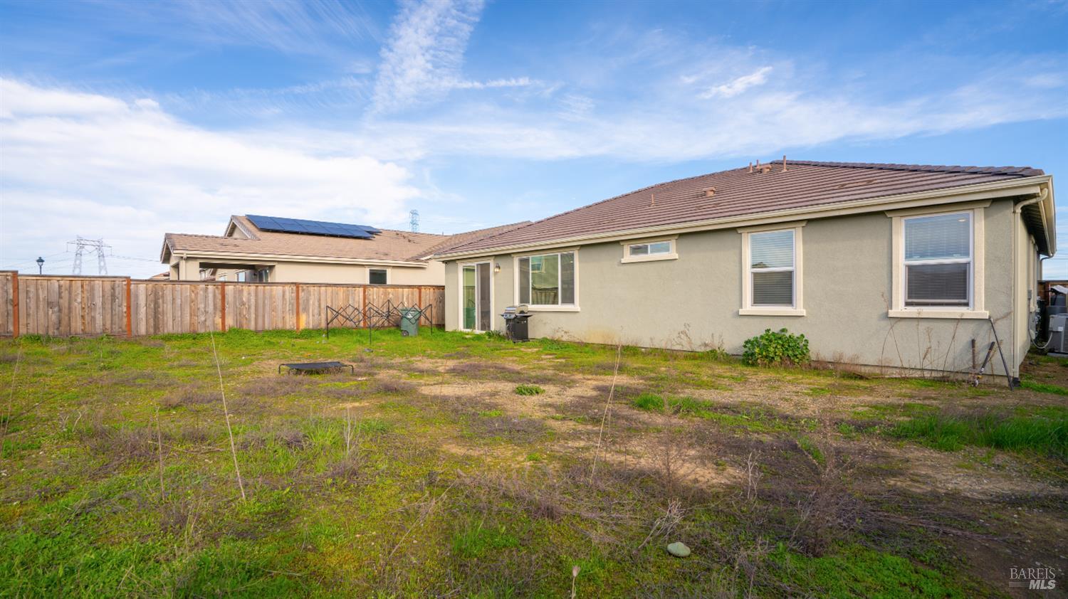 745 Broadfork Circle Vacaville CA 95687