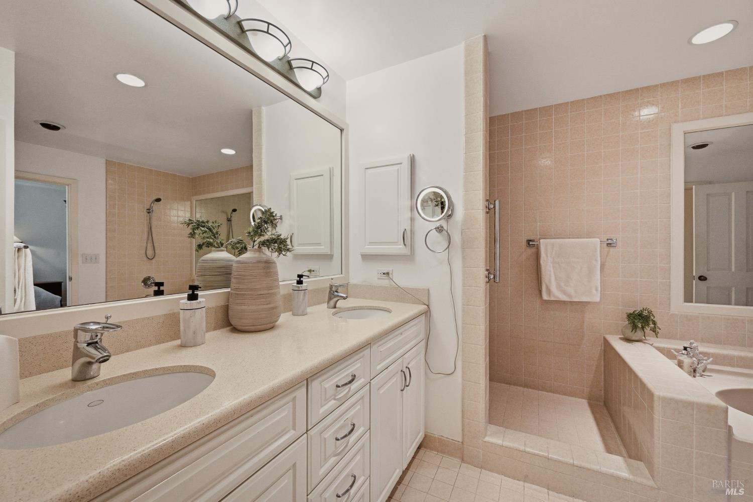 530 Westgate Drive Napa CA 94558