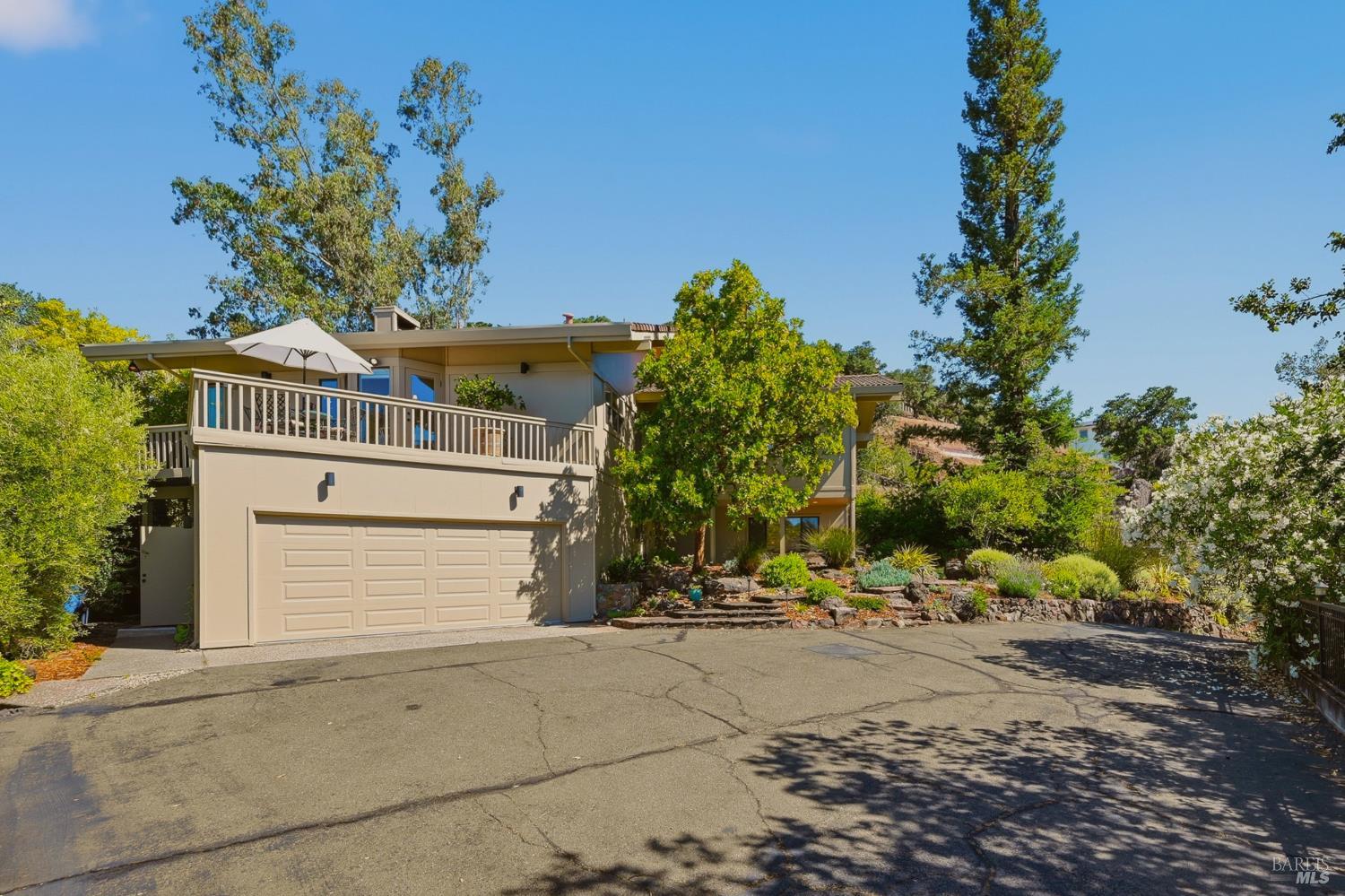 530 Westgate Drive Napa CA 94558