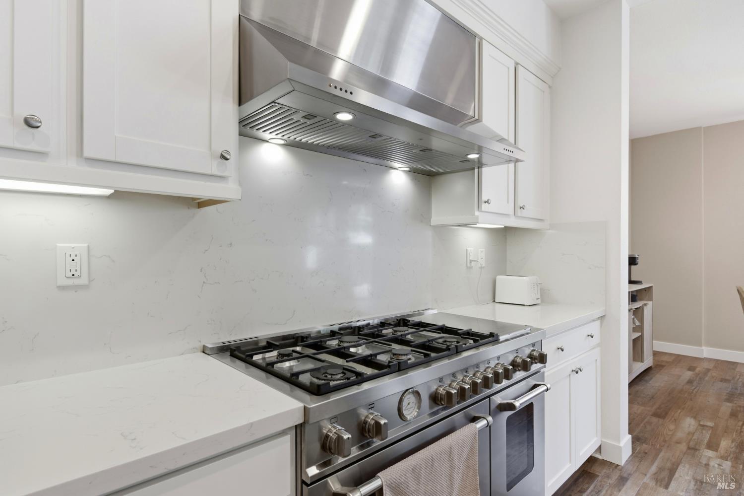 2571 Estery Lane Santa Rosa CA 95403