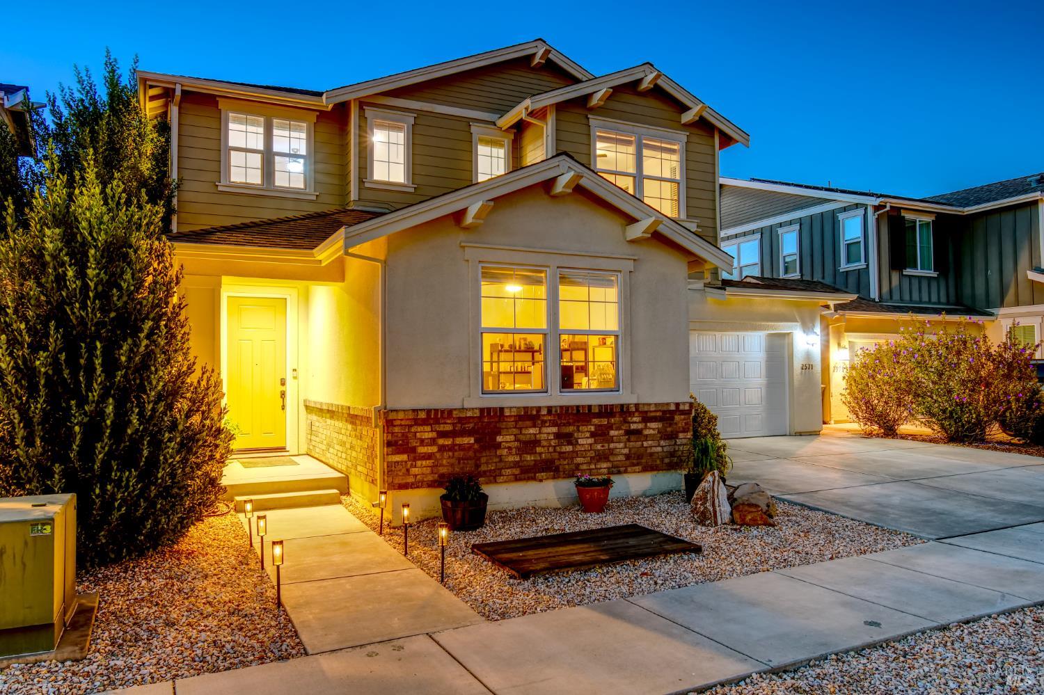 2571 Estery Lane Santa Rosa CA 95403