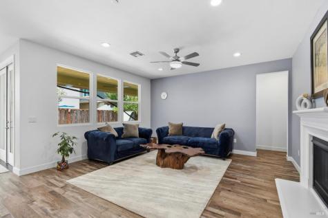 2571 Estery Lane Santa Rosa CA 95403