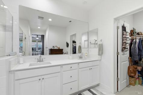 2571 Estery Lane Santa Rosa CA 95403