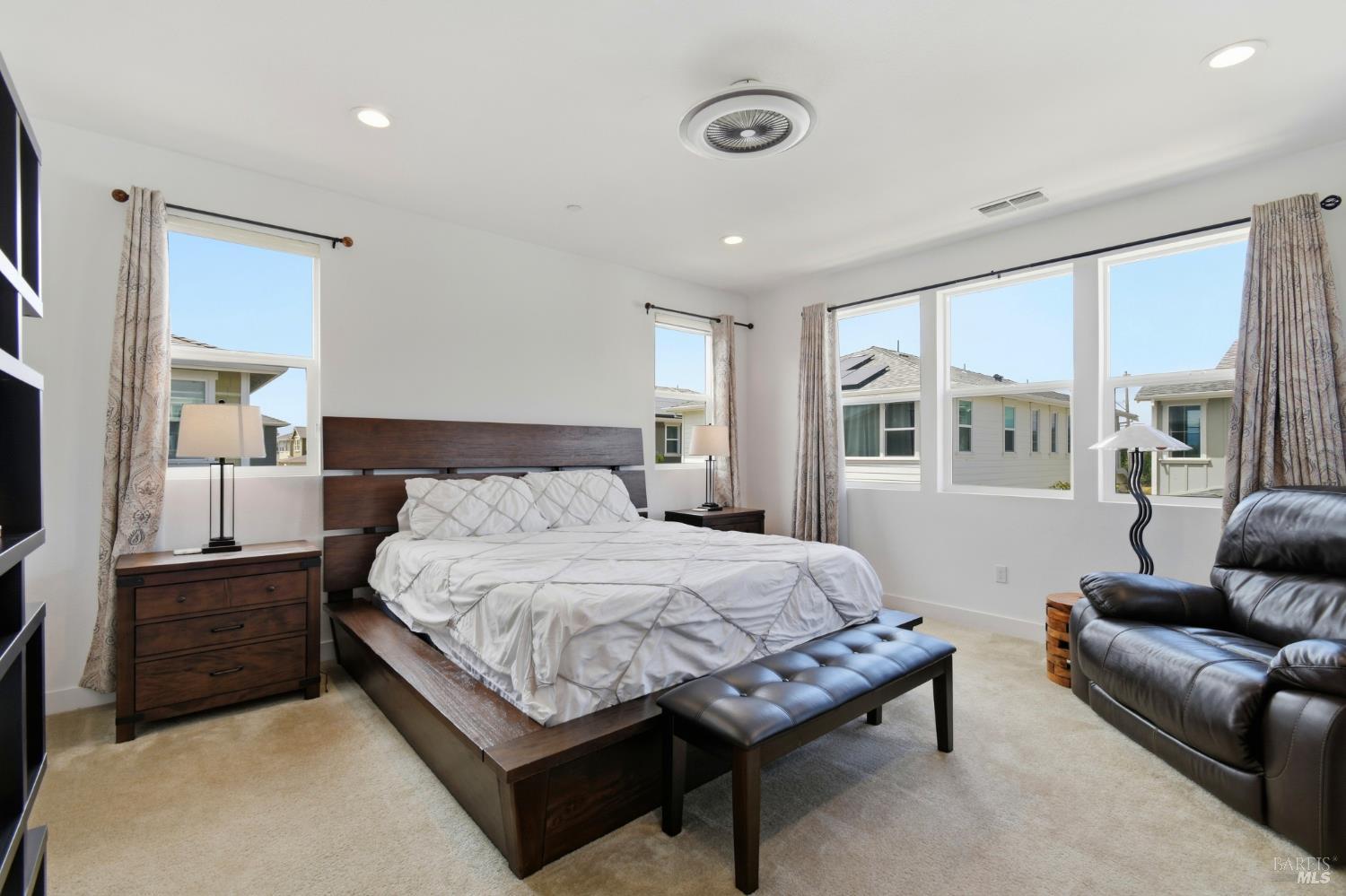 2571 Estery Lane Santa Rosa CA 95403
