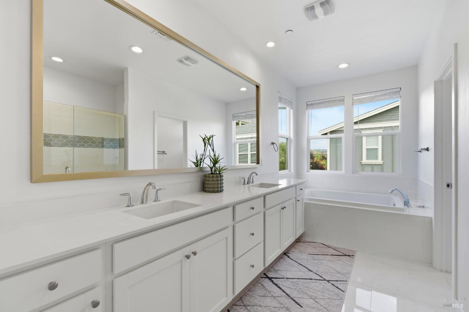 2571 Estery Lane Santa Rosa CA 95403