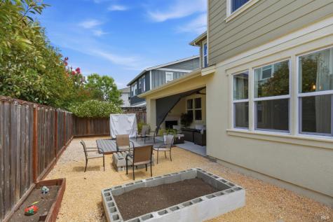 2571 Estery Lane Santa Rosa CA 95403