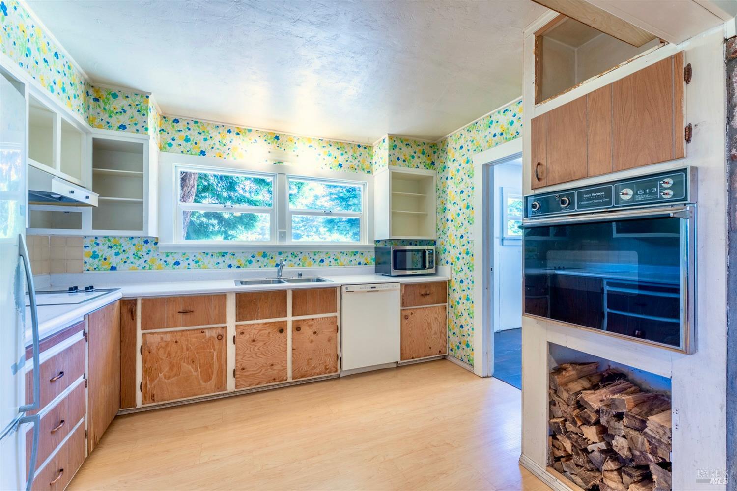 18961 Symes Lane Fort Bragg CA 95437