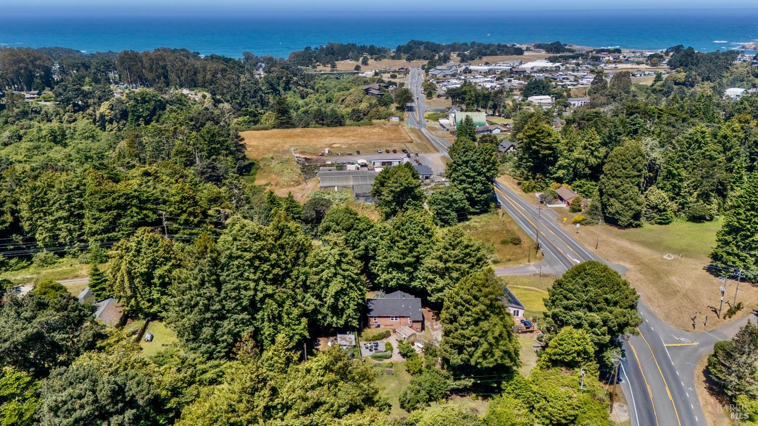 18961 Symes Lane Fort Bragg CA 95437