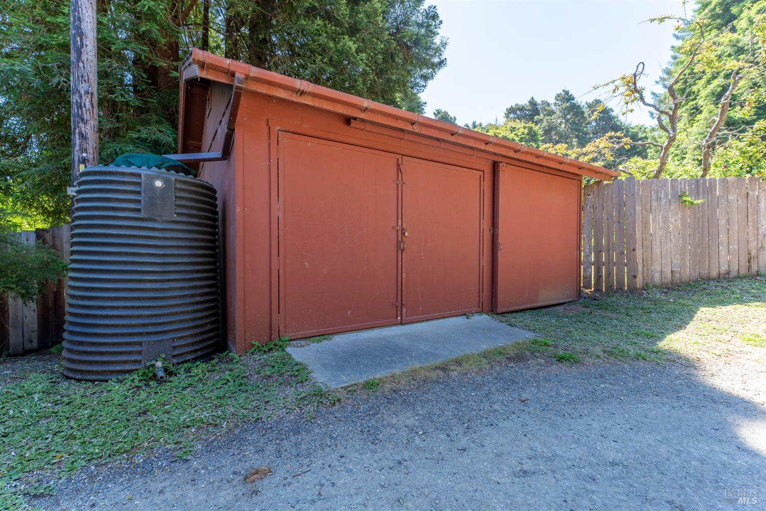 18961 Symes Lane Fort Bragg CA 95437
