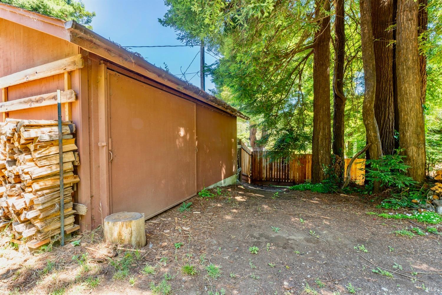 18961 Symes Lane Fort Bragg CA 95437