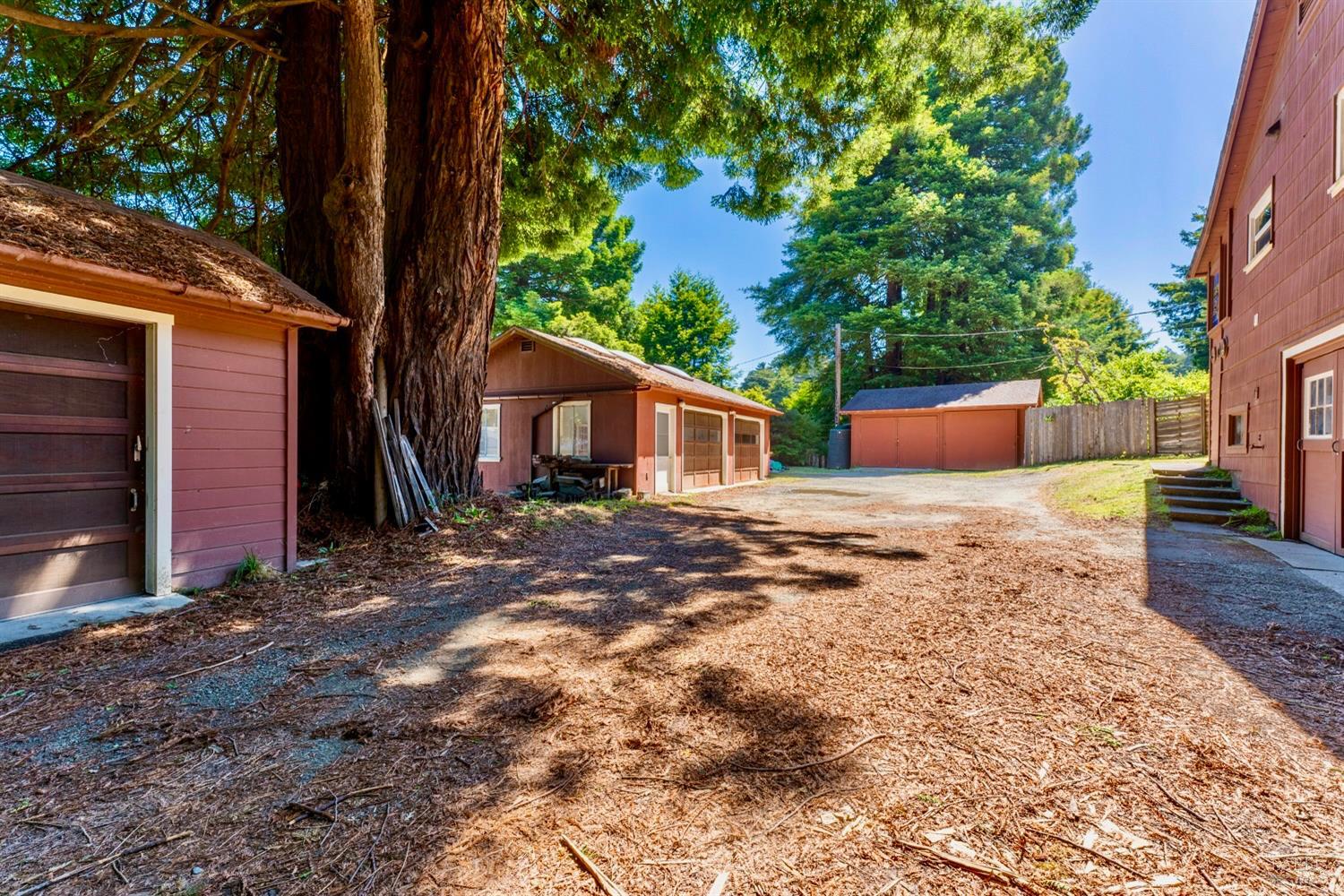 18961 Symes Lane Fort Bragg CA 95437