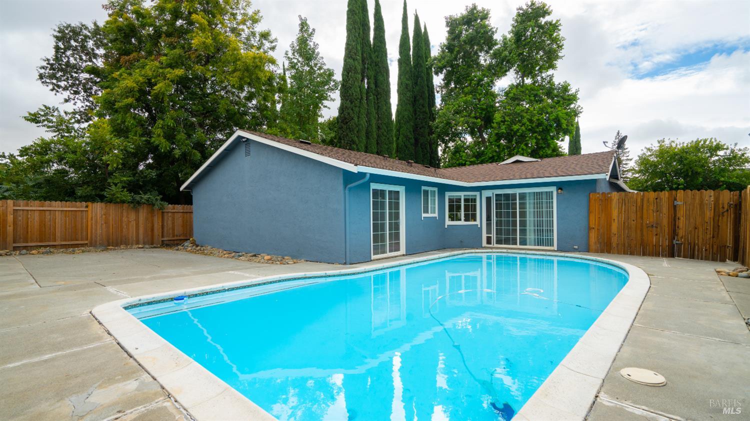 349 Royal Oaks Drive Vacaville CA 95687