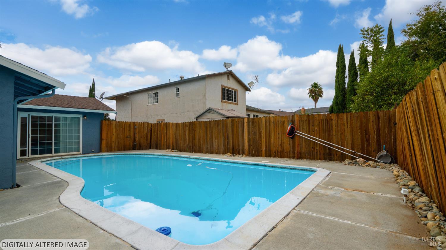 349 Royal Oaks Drive Vacaville CA 95687