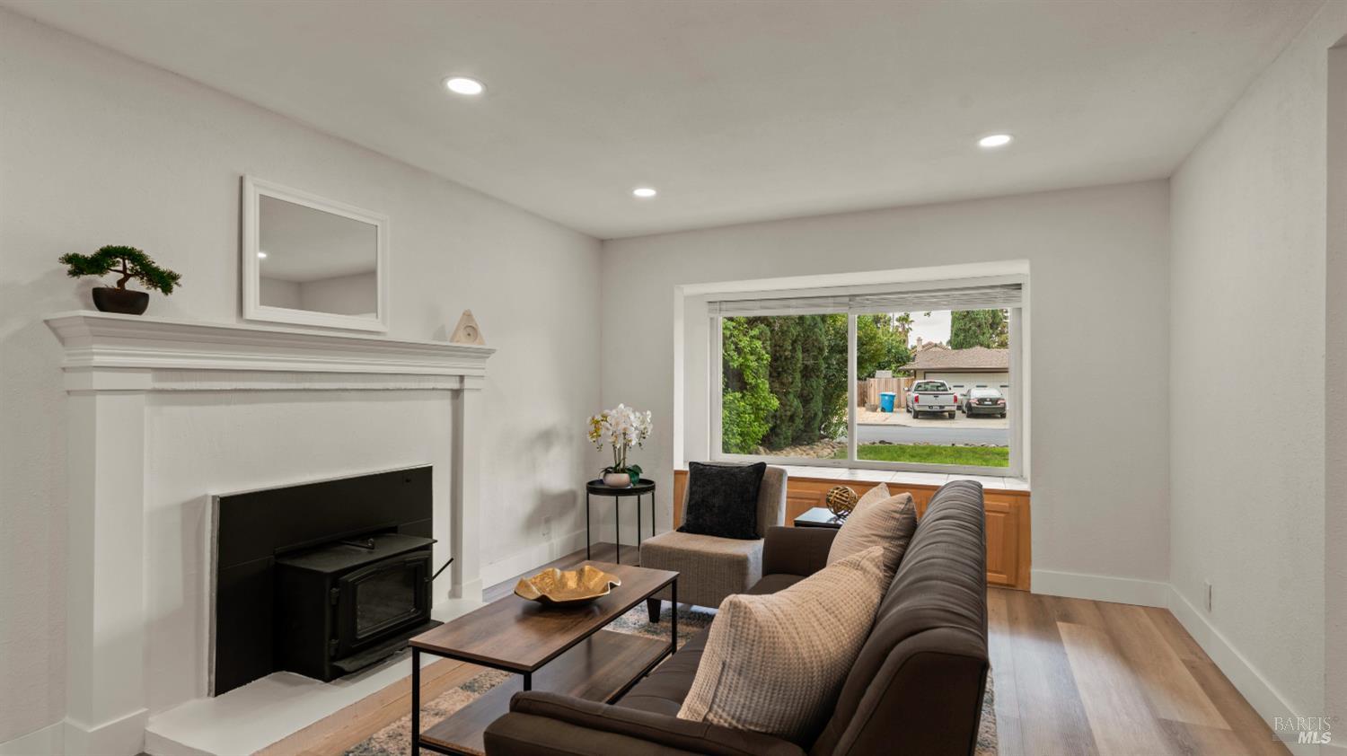 349 Royal Oaks Drive Vacaville CA 95687