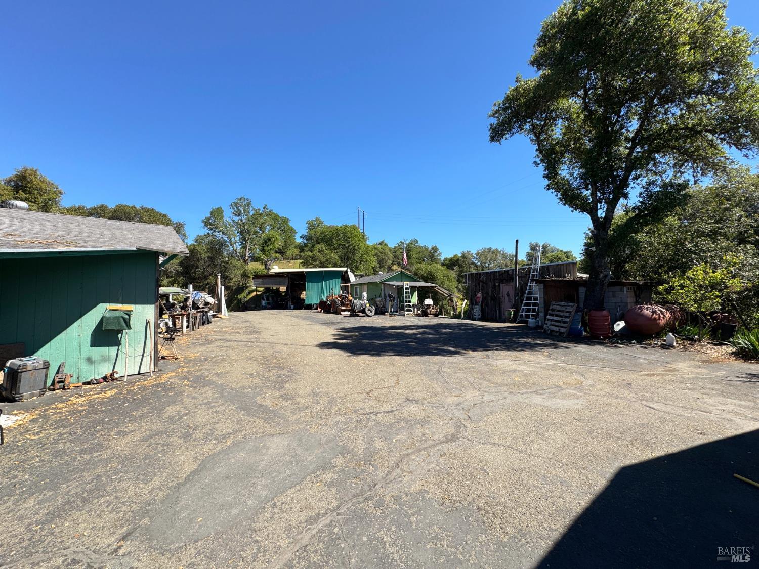 3997 Eastside Calpella Road Ukiah CA 95482