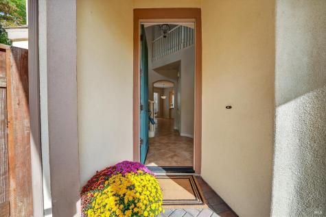 23 Greenham Court Novato CA 94949