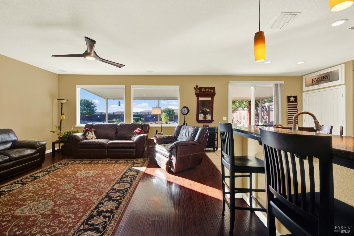670 Ruby Drive Vacaville CA 95687