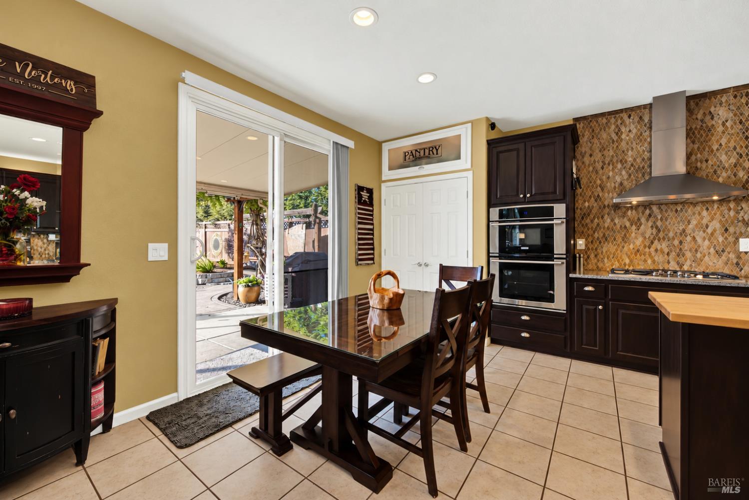 670 Ruby Drive Vacaville CA 95687