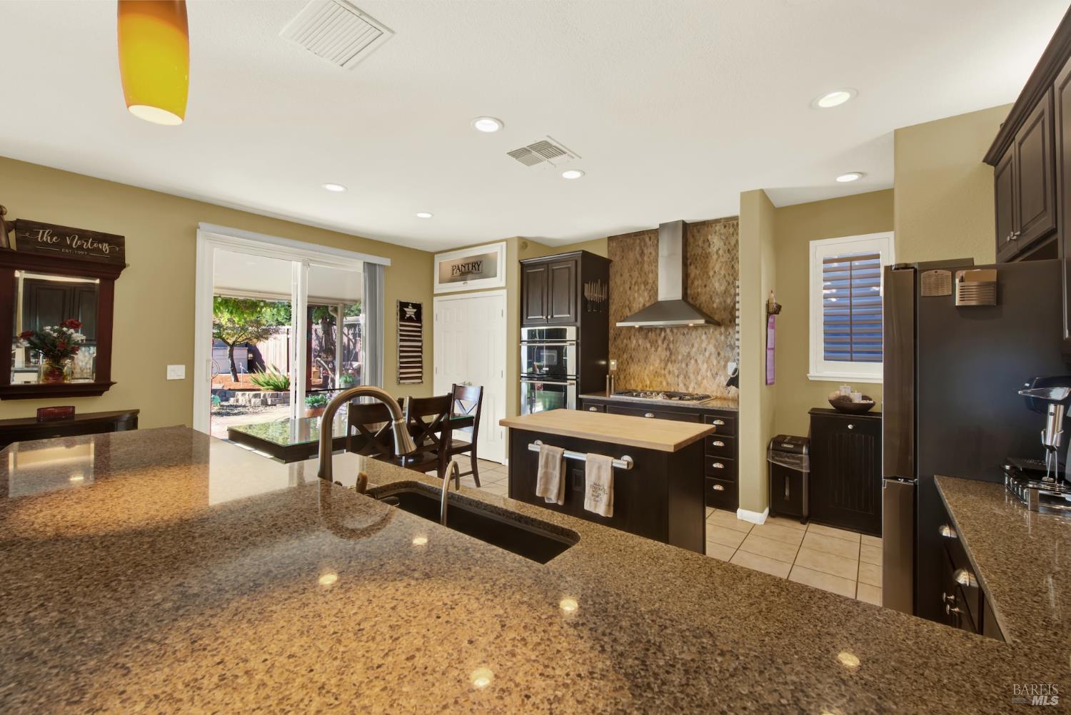 670 Ruby Drive Vacaville CA 95687
