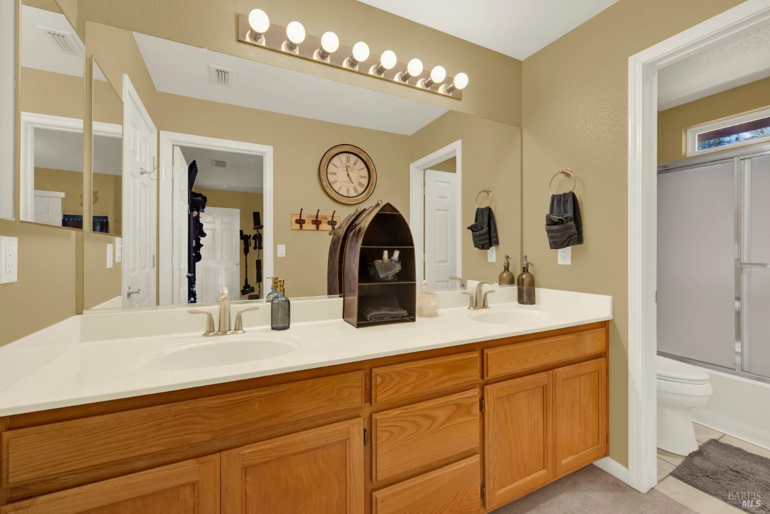 670 Ruby Drive Vacaville CA 95687