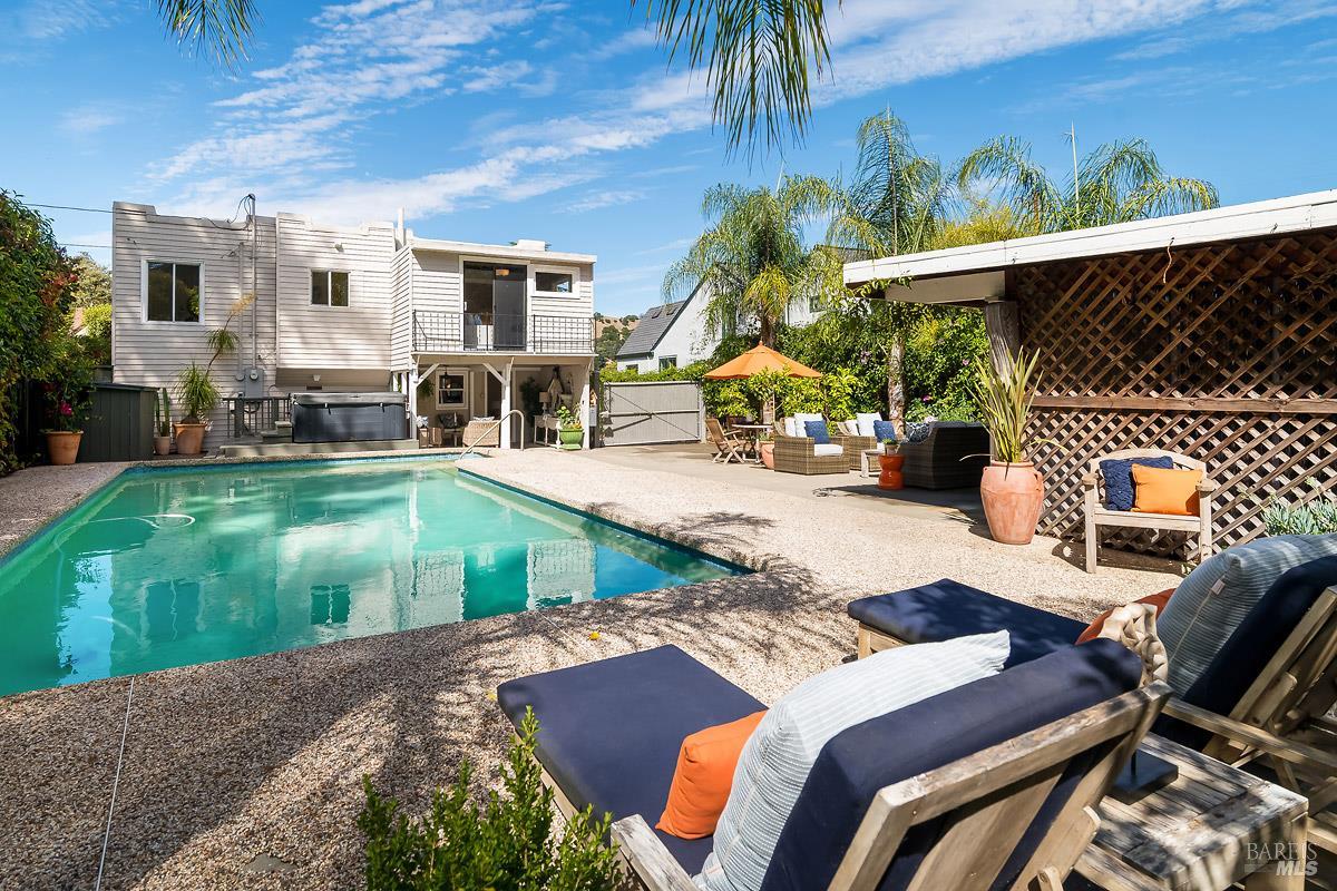 7 Rutherford Avenue San Anselmo CA 94960
