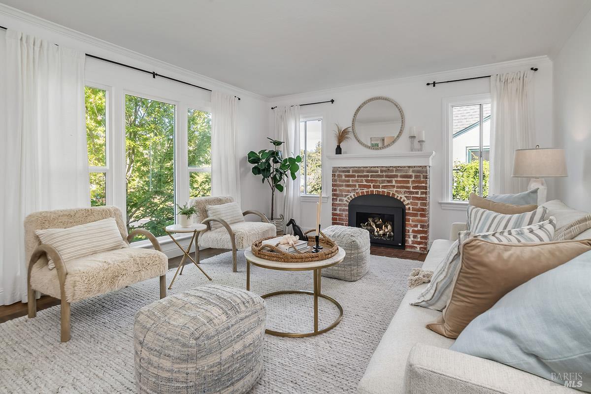 7 Rutherford Avenue San Anselmo CA 94960