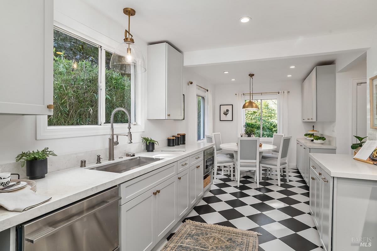 7 Rutherford Avenue San Anselmo CA 94960