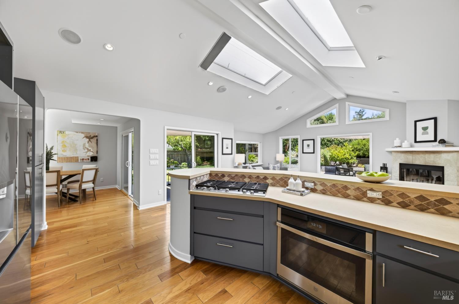 21 Apollo Road Belvedere Tiburon CA 94920
