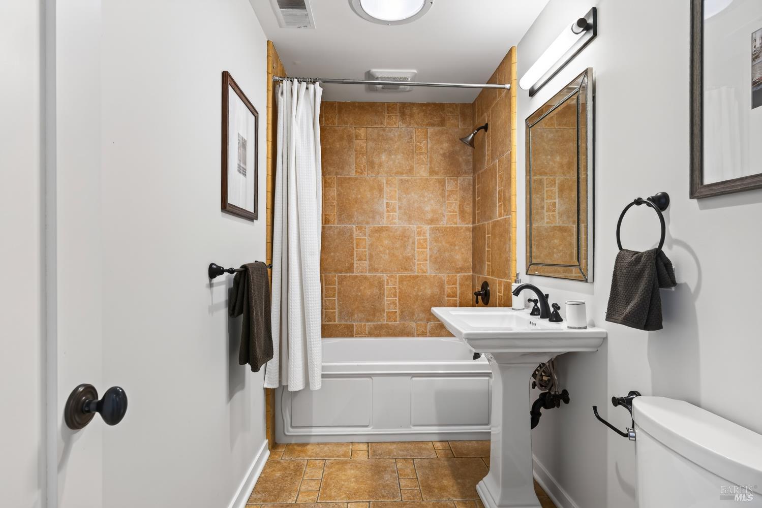 21 Apollo Road Belvedere Tiburon CA 94920