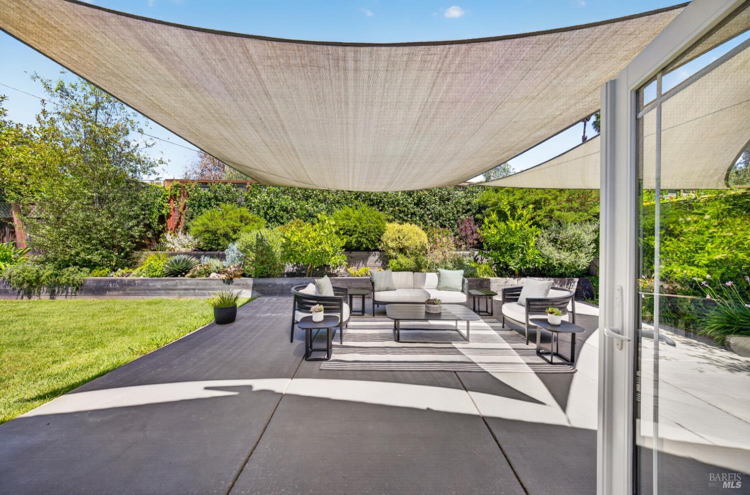 21 Apollo Road Belvedere Tiburon CA 94920
