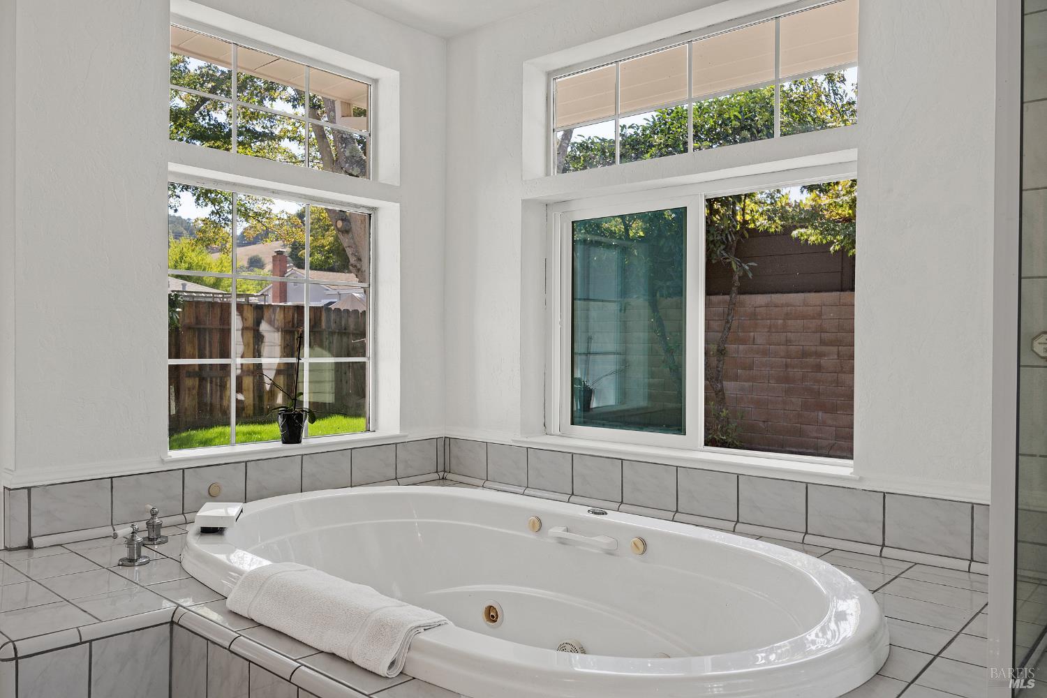 131 Foster Road Napa CA 94558