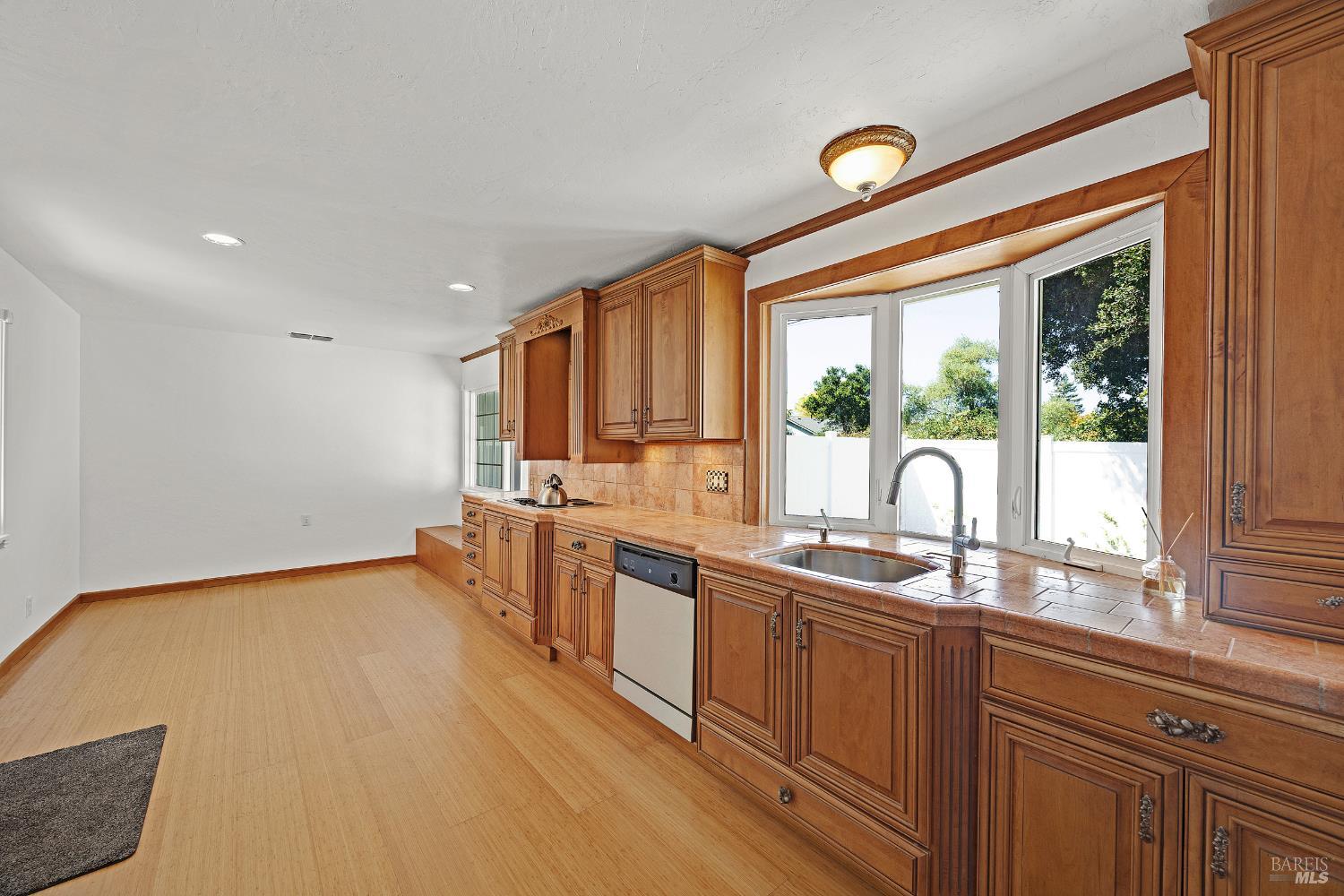 131 Foster Road Napa CA 94558