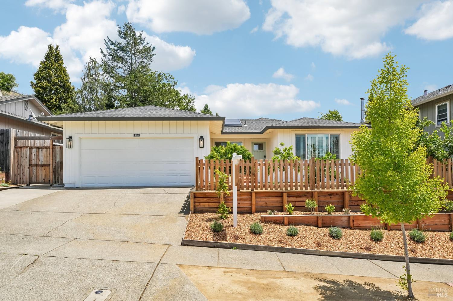 5430 Spain Avenue Santa Rosa CA 95409