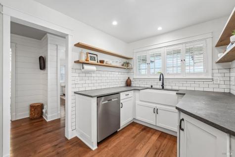 5430 Spain Avenue Santa Rosa CA 95409
