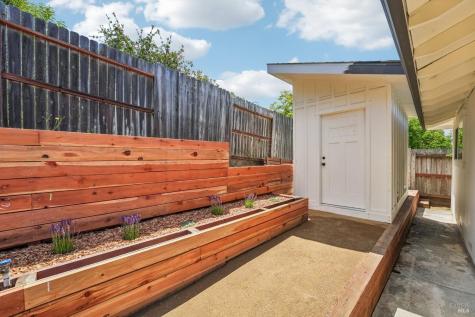 5430 Spain Avenue Santa Rosa CA 95409