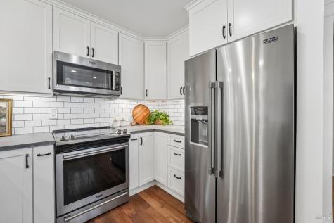 5430 Spain Avenue Santa Rosa CA 95409