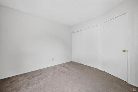 527 Mallory Avenue Windsor CA 95492