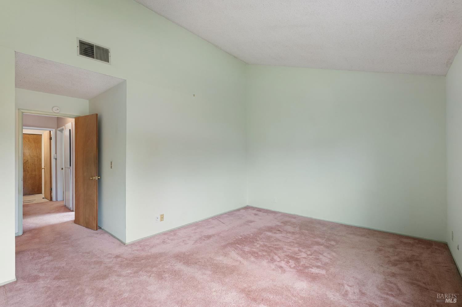 107 Normandy Drive Vacaville CA 95687