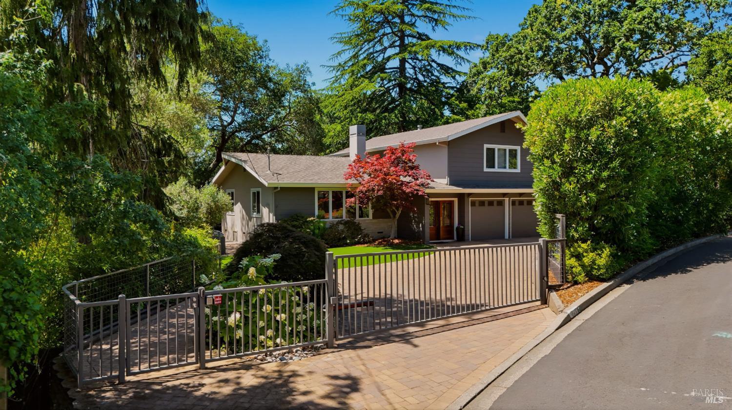 1145 Larkin Way Napa CA 94558