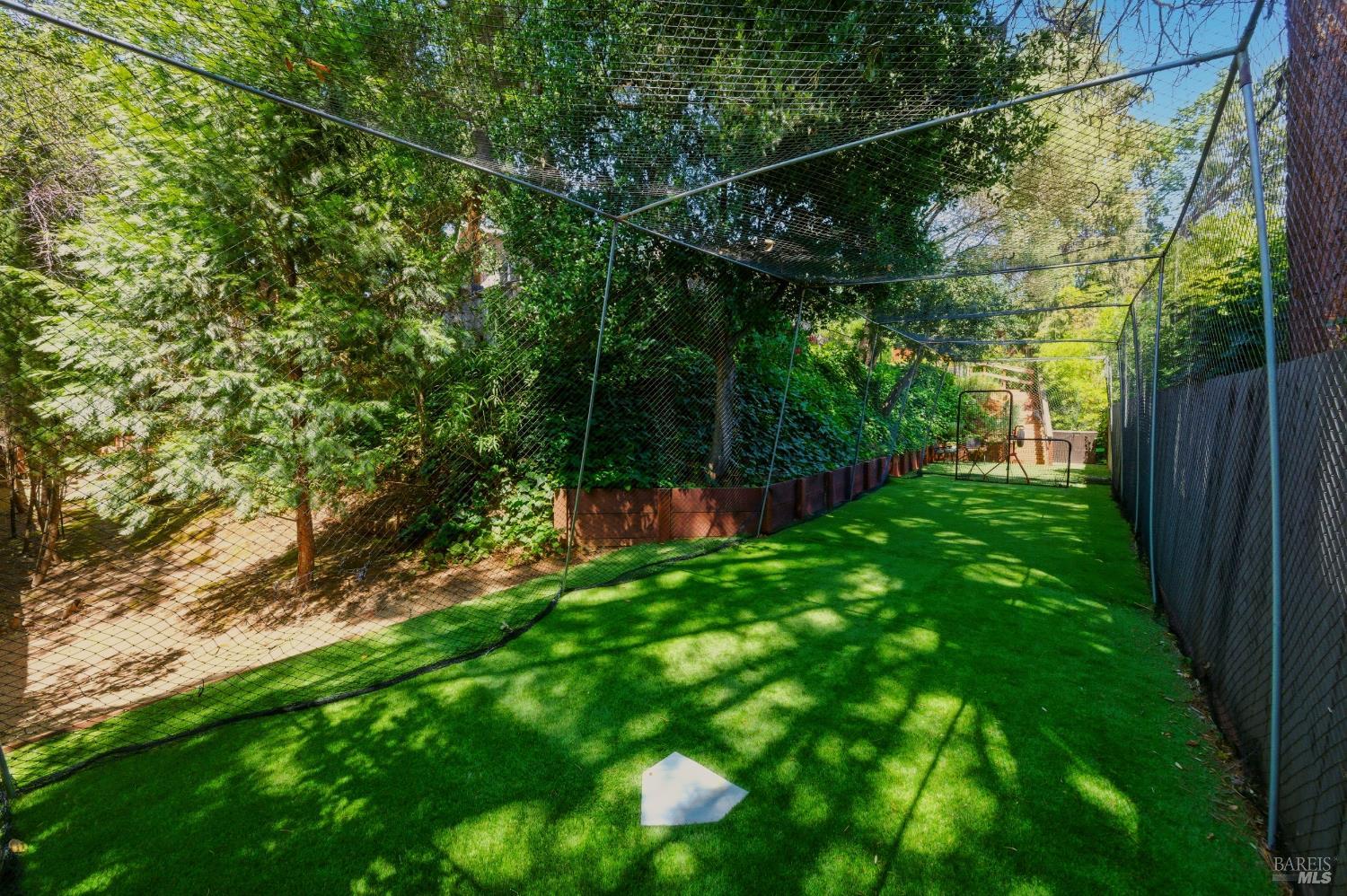 1145 Larkin Way Napa CA 94558
