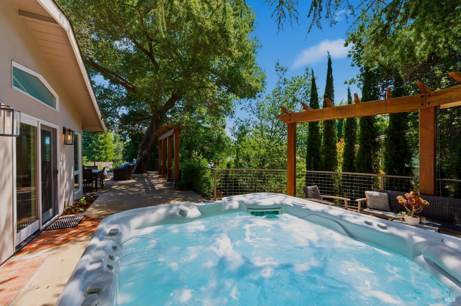 1145 Larkin Way Napa CA 94558