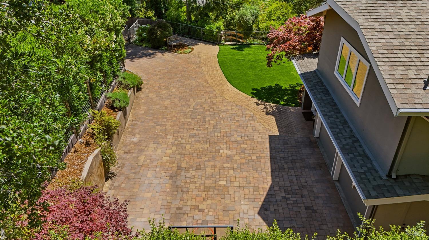 1145 Larkin Way Napa CA 94558
