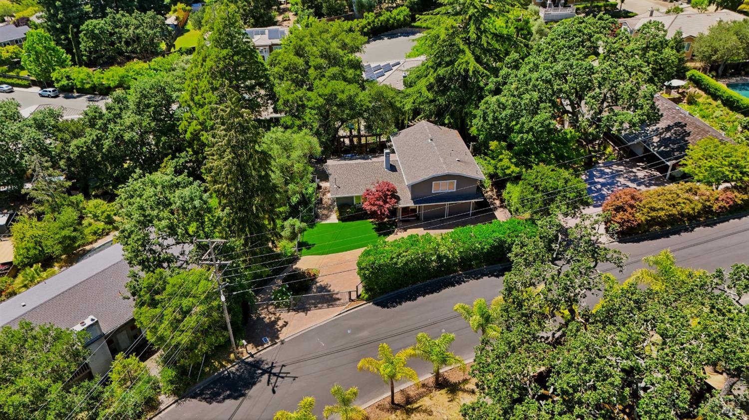 1145 Larkin Way Napa CA 94558